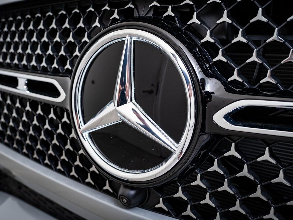 New 2026 MANUFAKTUR Alpine Grey Mercedes-Benz GLE 350 image 3