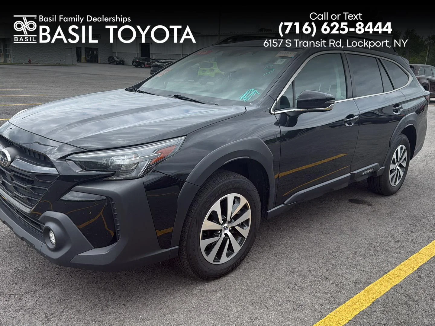 Used 2024 Crystal Black Silica Subaru Premium image 1