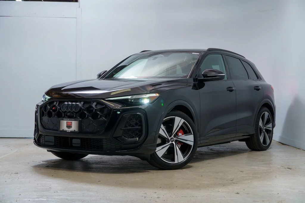 2026 Audi SQ5 Premium Plus quattro's photo