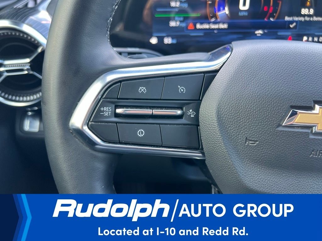 Used 2026 White Chevrolet LT image 38