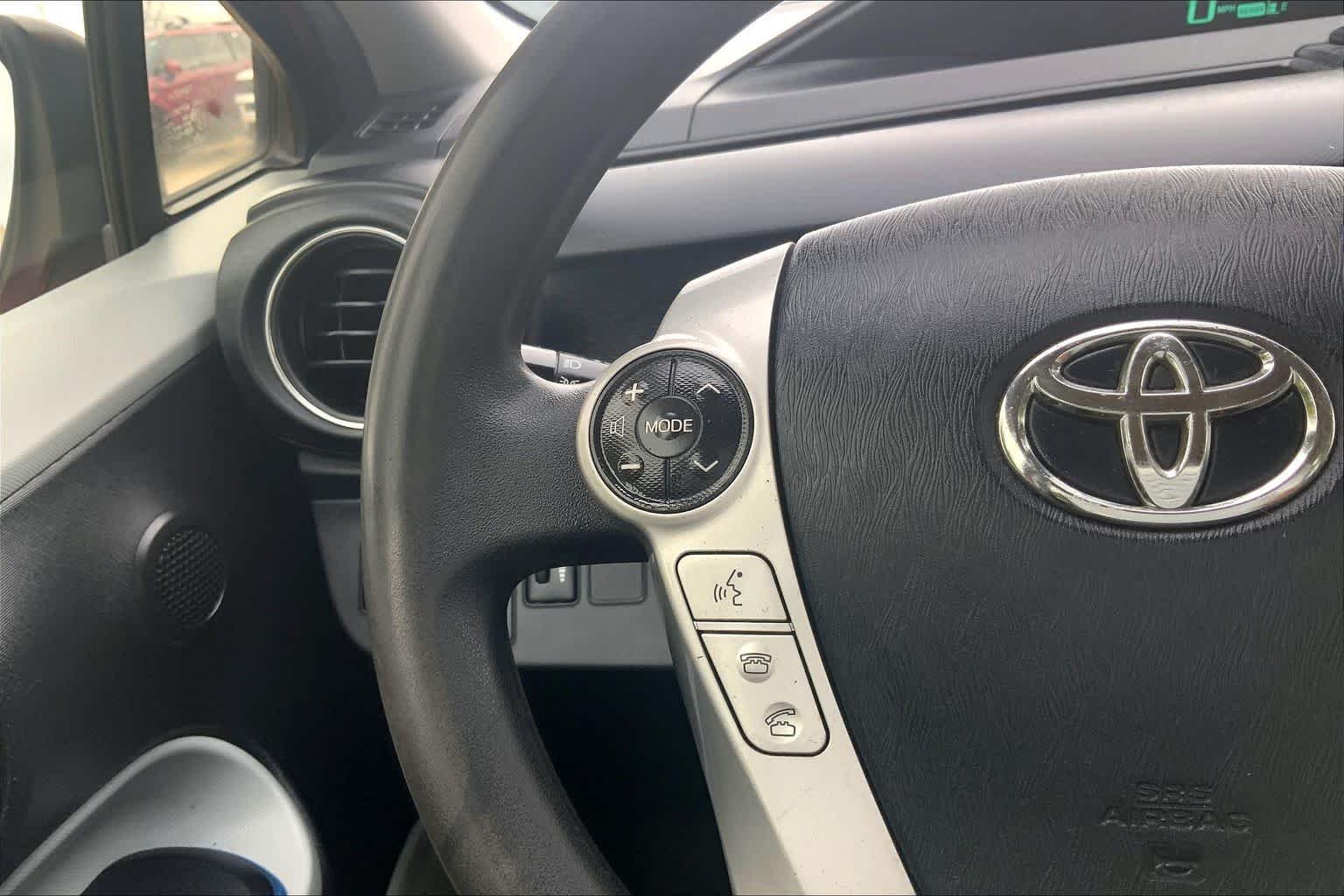 Used 2013 Absolutely Red Toyota Three image 23