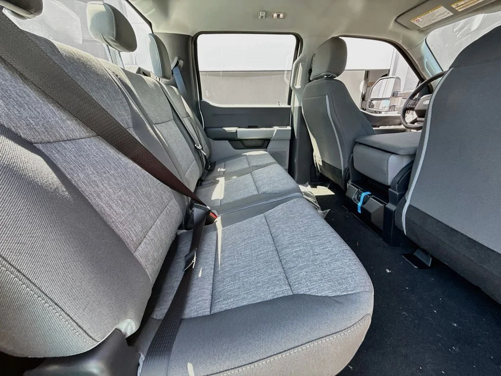 New 2026 Oxford White Ford F-250® XL image 24