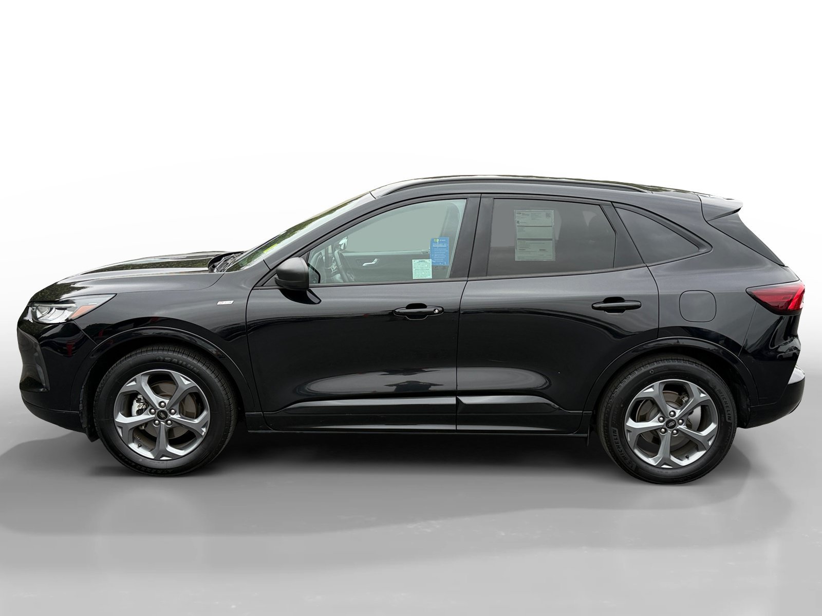 Used 2024 Black Metallic Ford ST-Line image 2