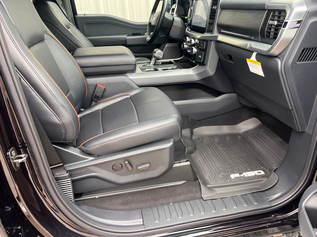 2025 Ford F-150 Lariat - Photo 44