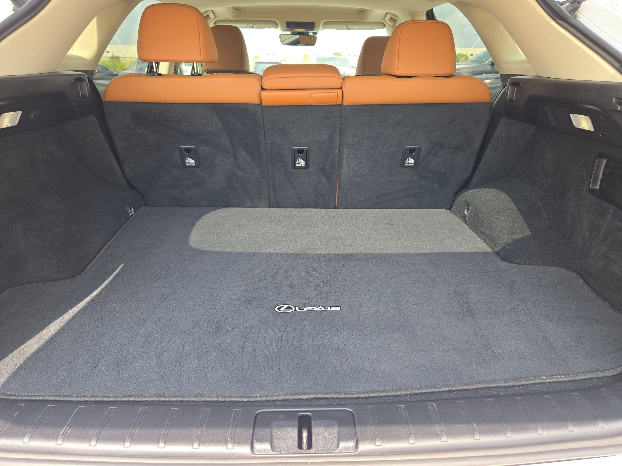 Used 2022 White Lexus RX 350 image 24