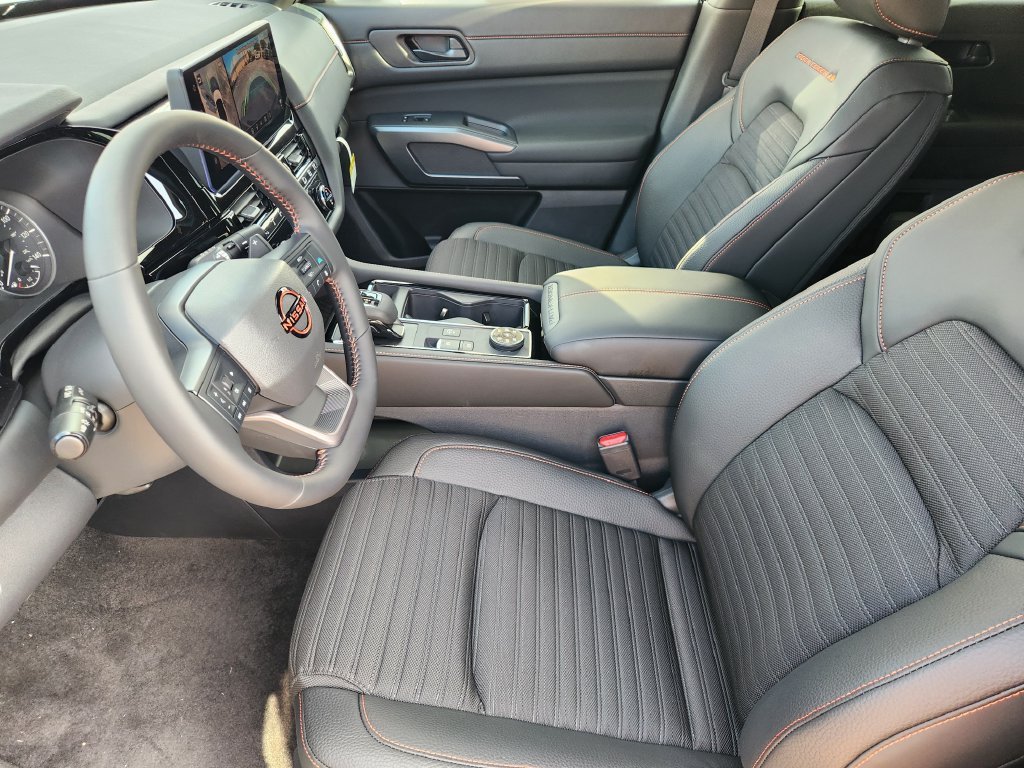 New 2026 Baltic Teal Pearl Nissan Rock Creek® image 10
