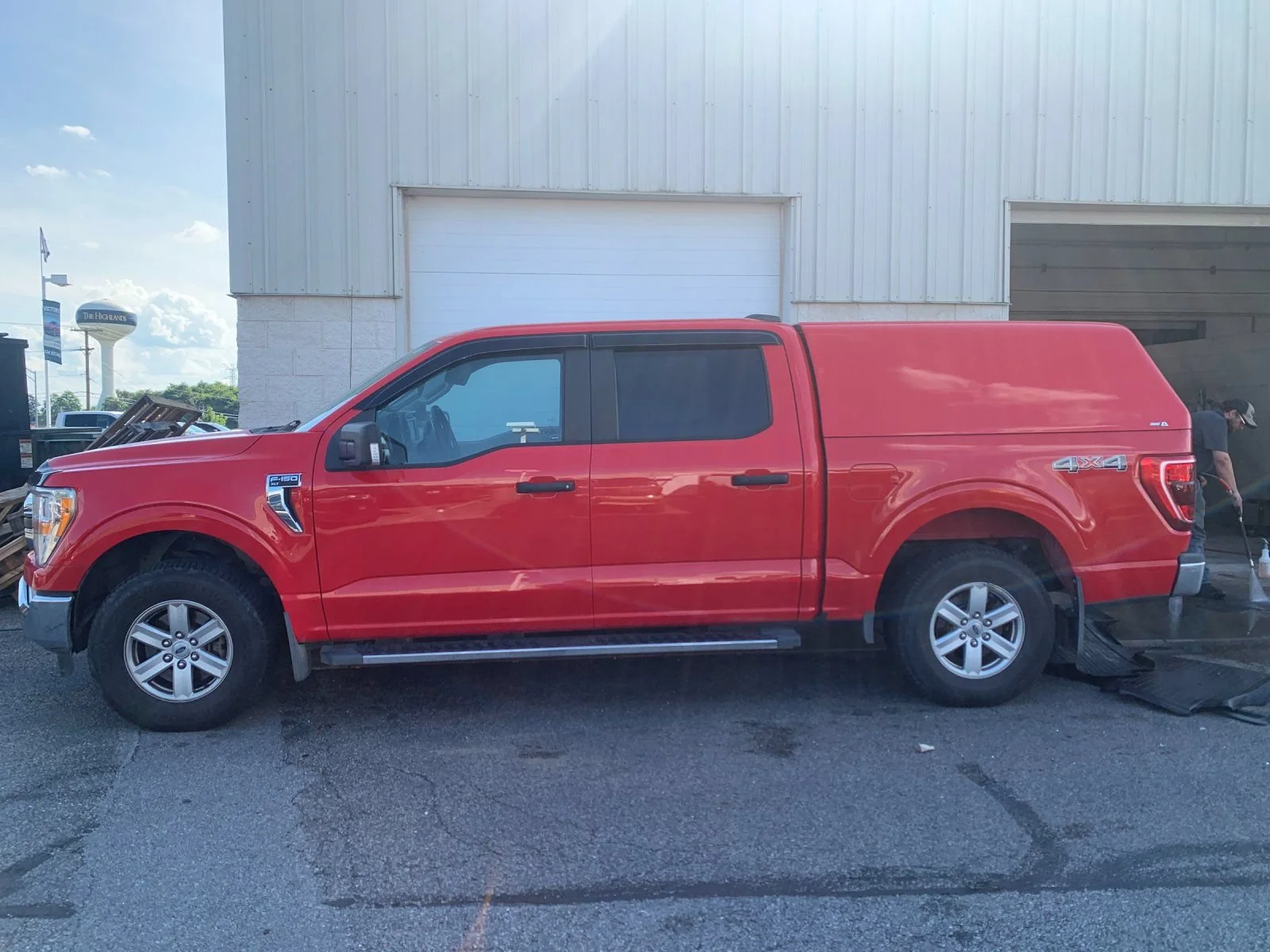 Used 2021 Red Ford XLT image 5