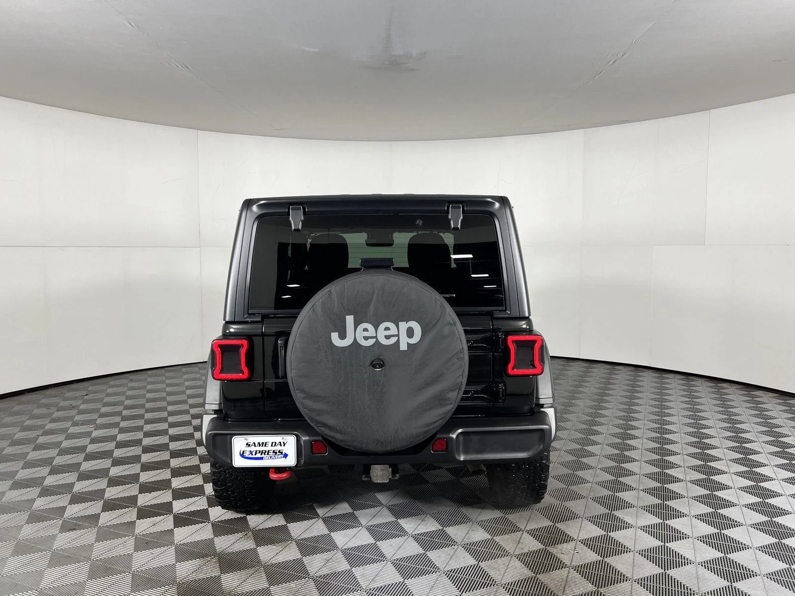Used 2024 Black Clearcoat Jeep Rubicon image 7