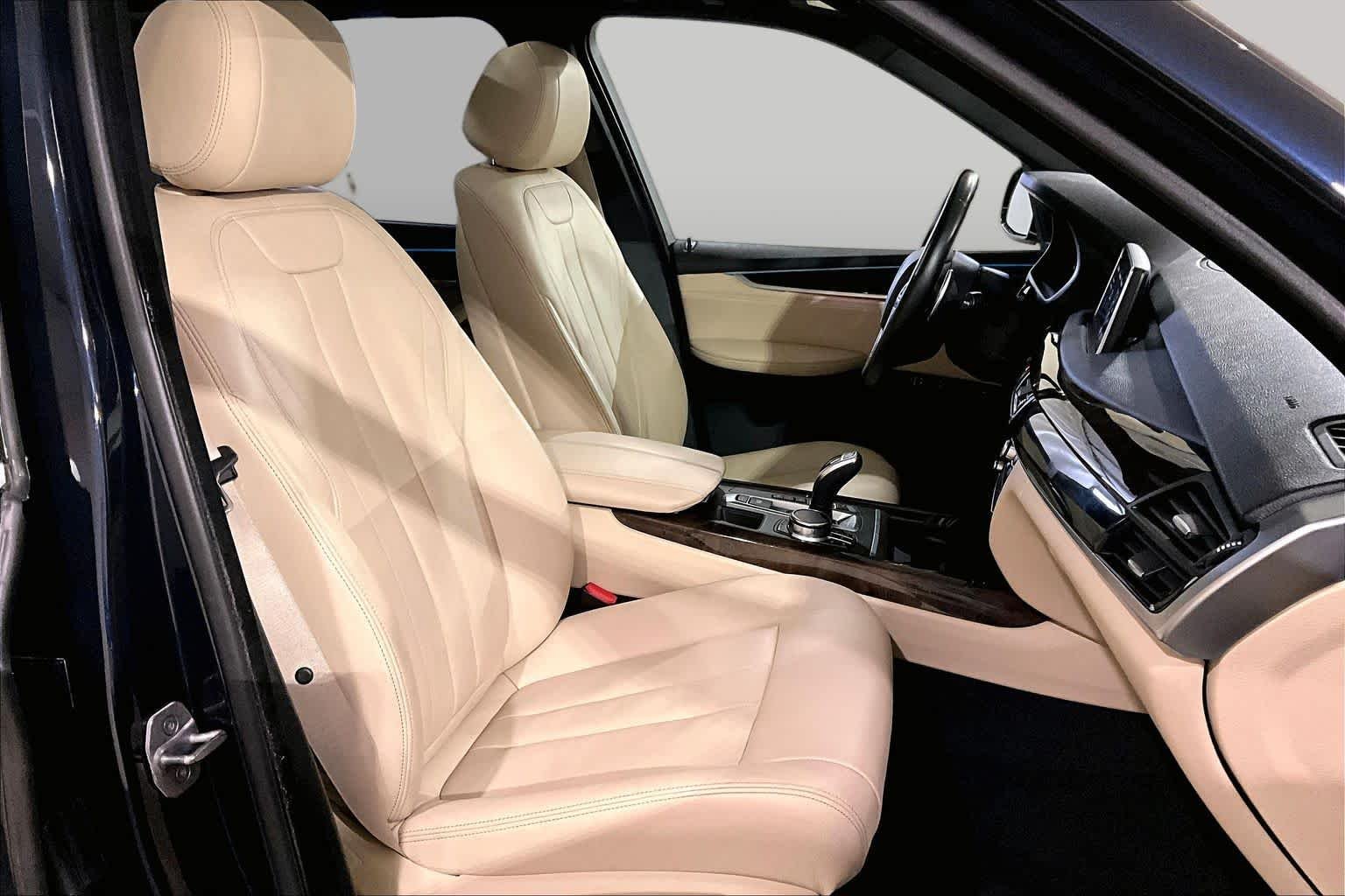 Used 2018 Imperial Blue Metallic BMW xDrive35i image 7