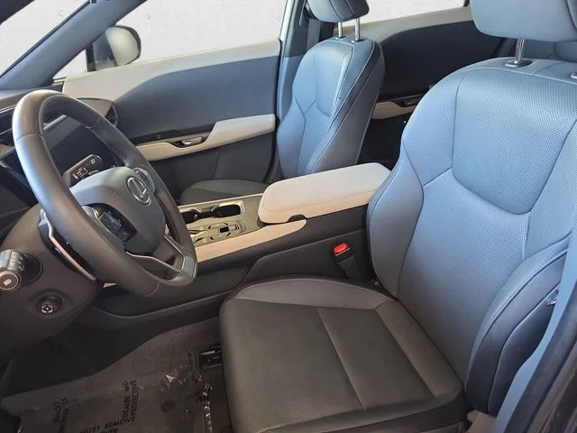 Certified Used 2023 BK/CLOUDBURST GRAY Lexus 450e Premium image 15
