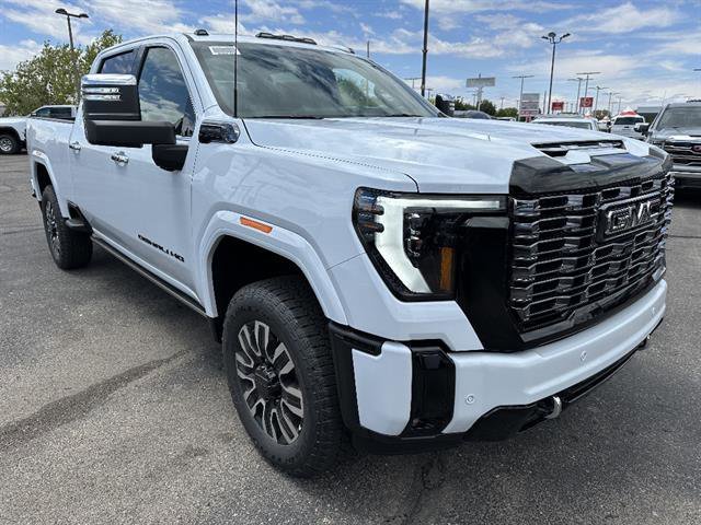 2026 GMC Sierra 4WD Crew Cab Long Box Denali Ultimate's photo