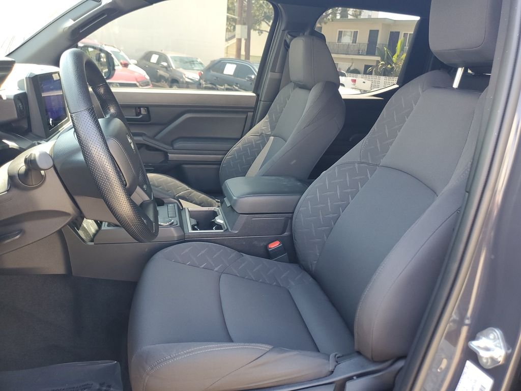 Used 2026 Underground Toyota SR5 image 18