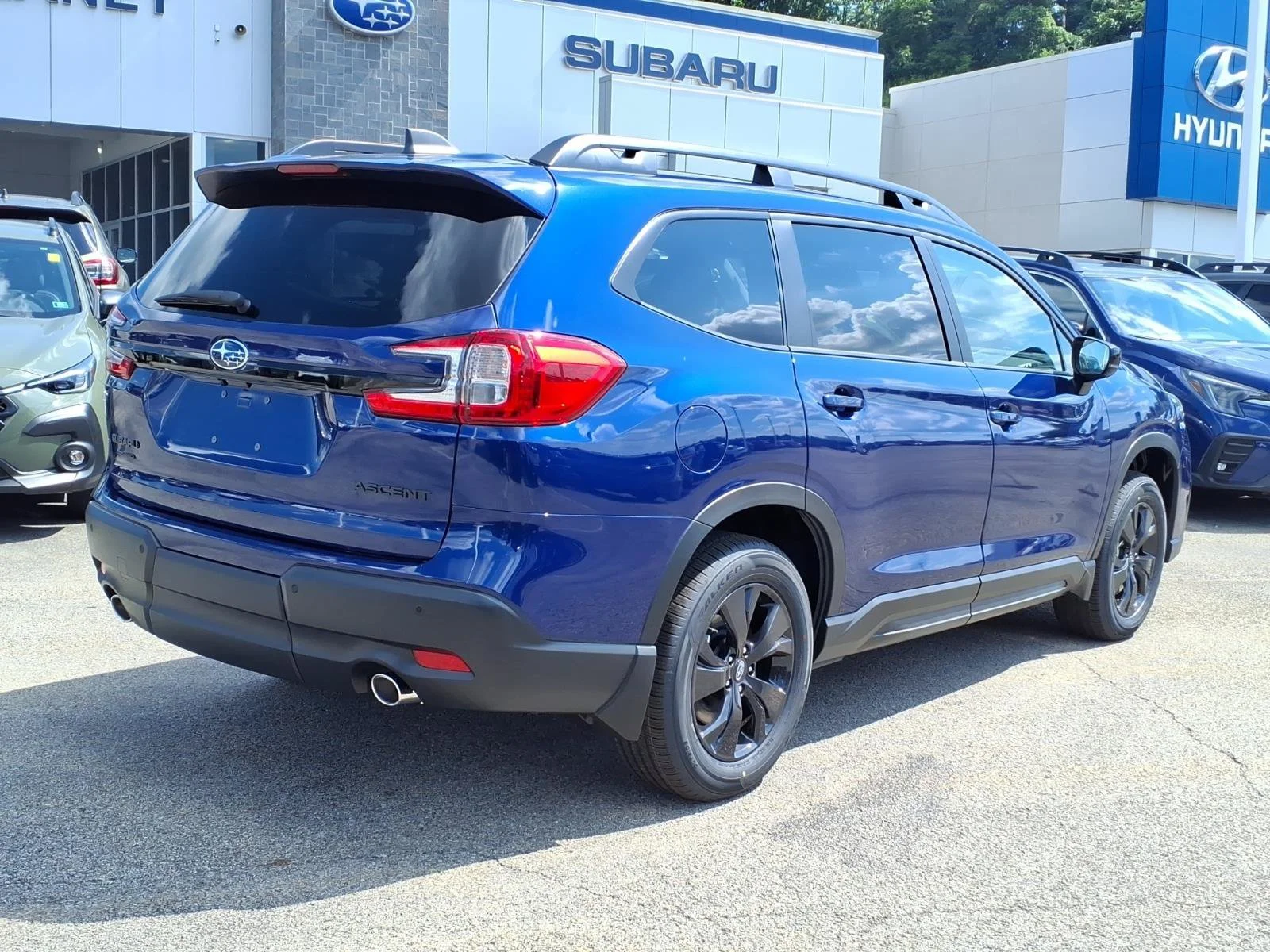 New 2026 SAPPHIRE BLUE PEARL Subaru Premium 7-Passenger image 4