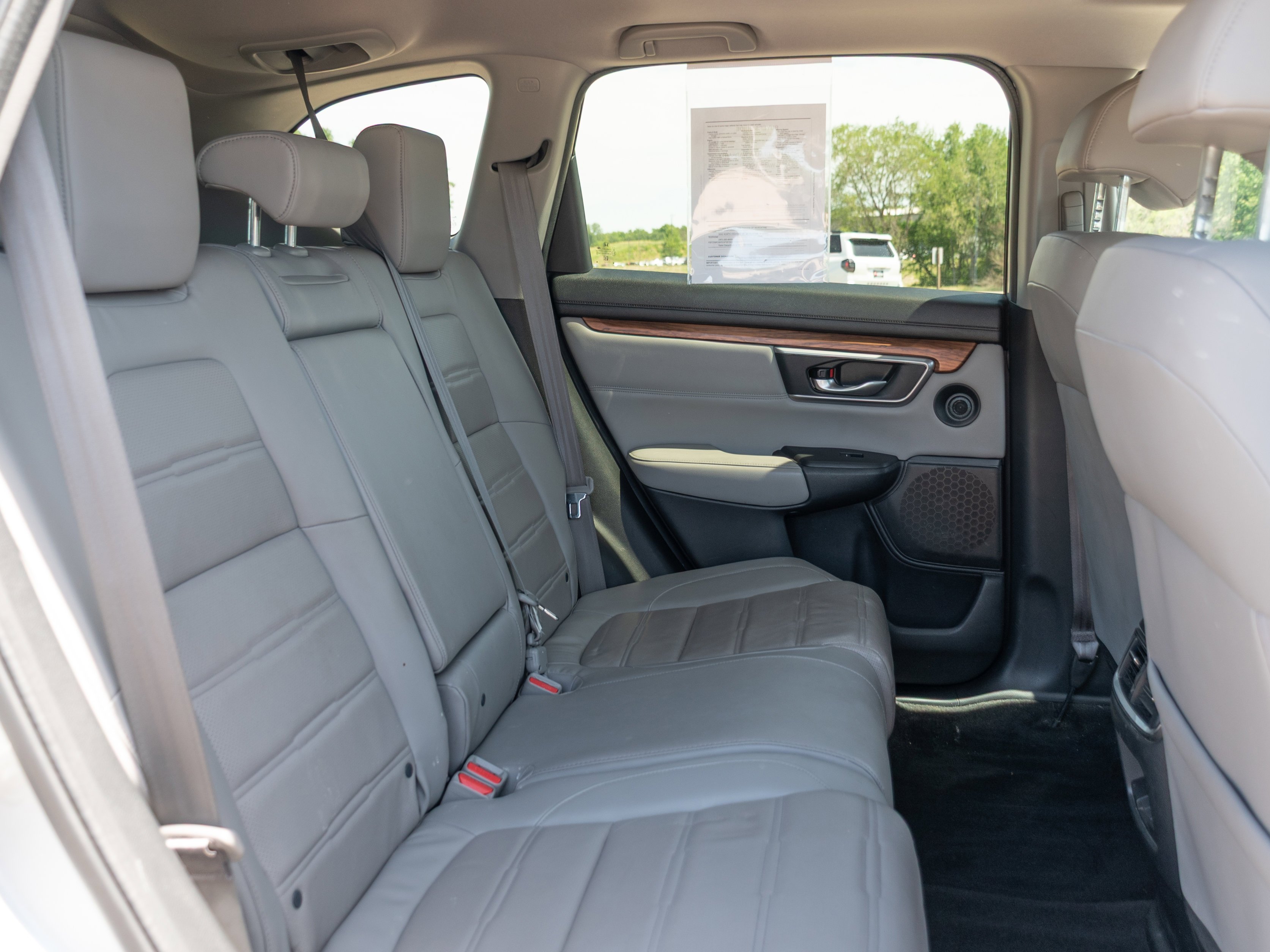 Used 2017 Silver Honda Touring image 22