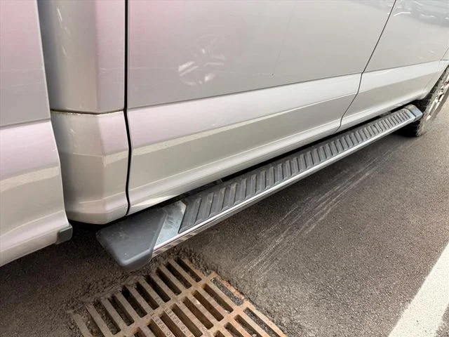 Used 2018 Silver Ford XLT image 6