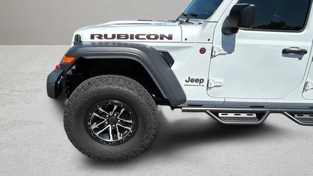 Used 2024 White Jeep Rubicon image 36