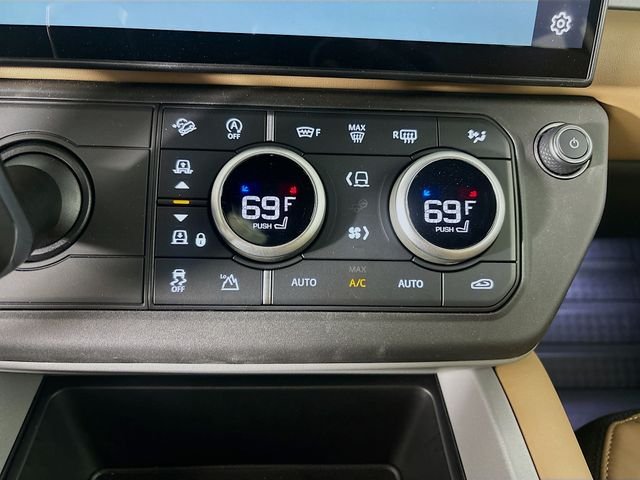 2026 Land Rover Defender V8 - Photo 17