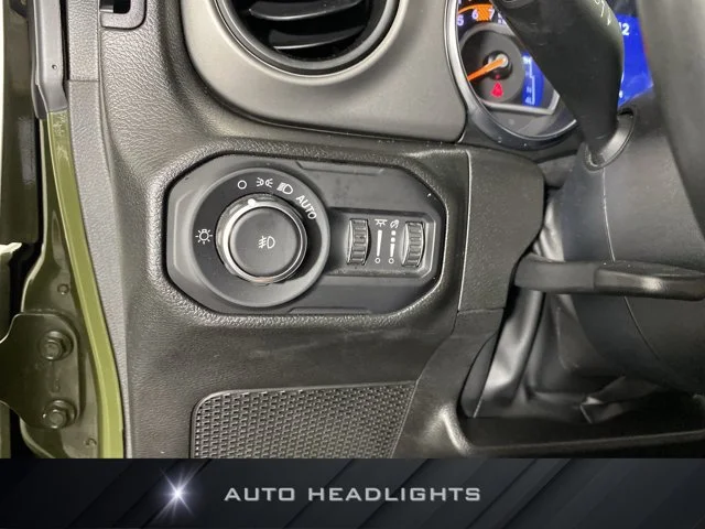 Used 2022 Green Jeep Unlimited Willys image 23