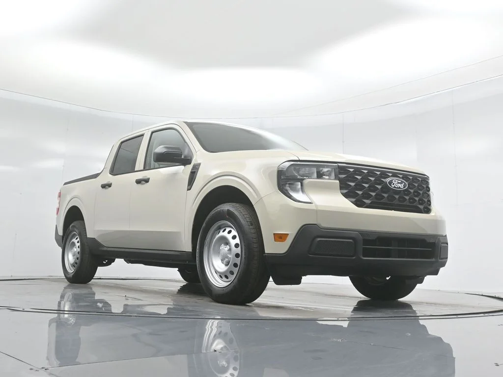 New 2025 Desert Sand Ford XL image 41