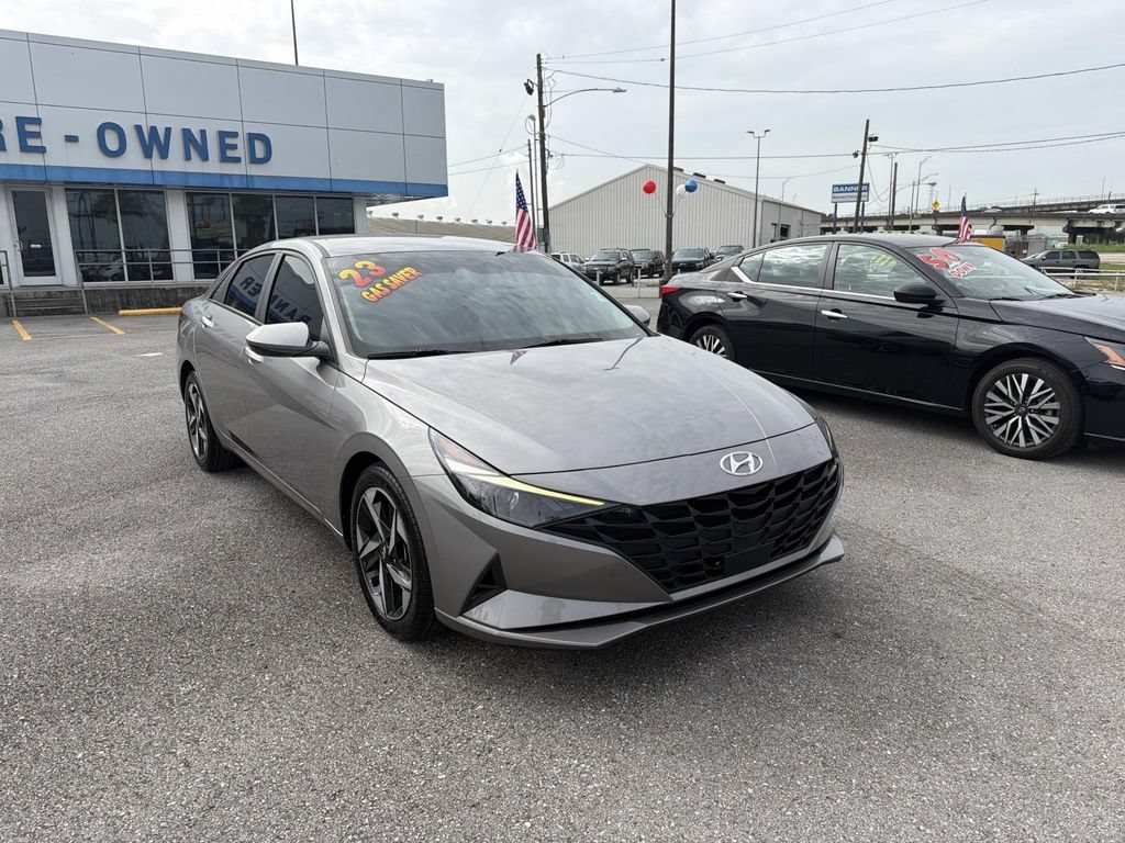 2023 Hyundai Elantra SEL