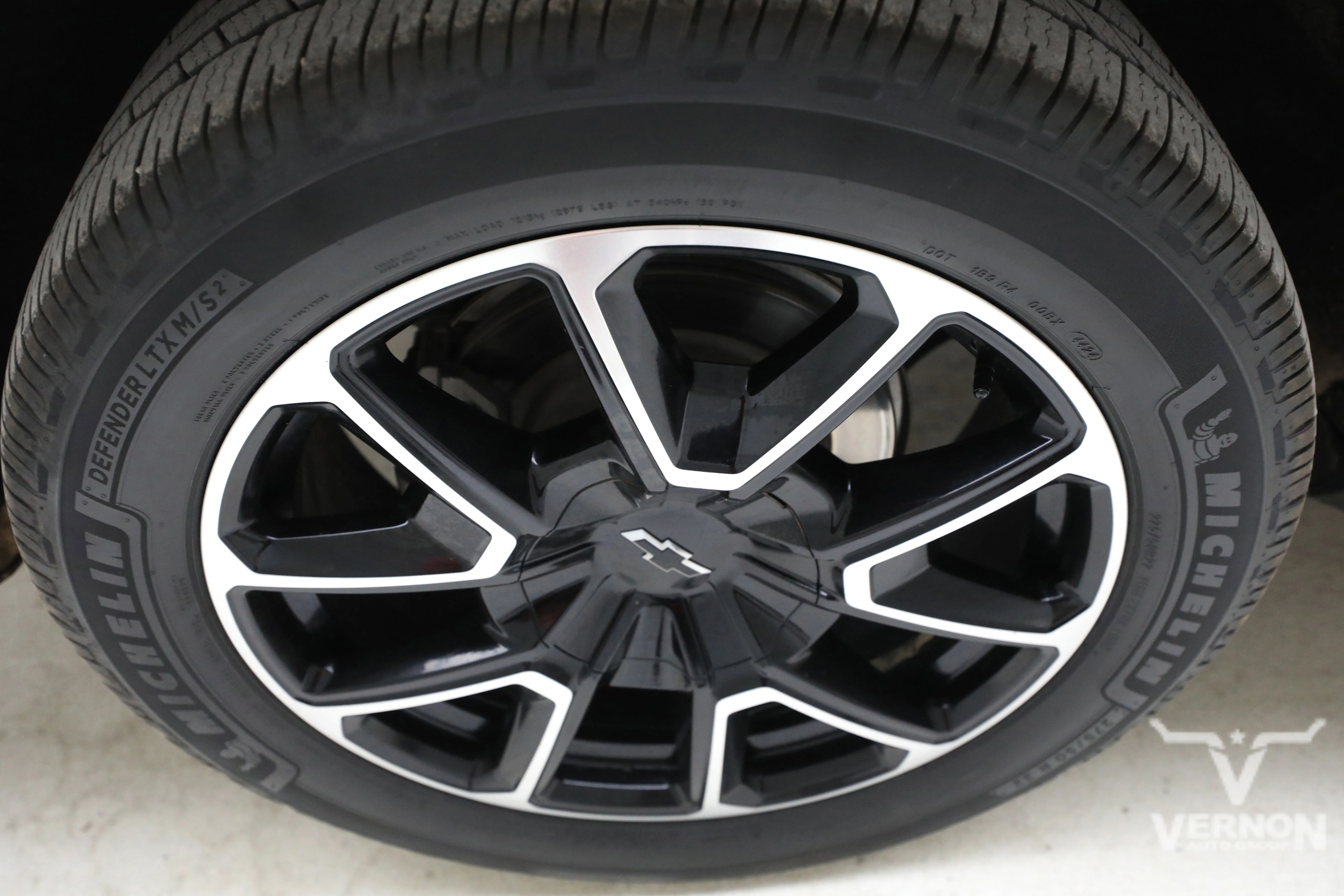 Pre-Owned 2022 Chevrolet Tahoe RST 2WD