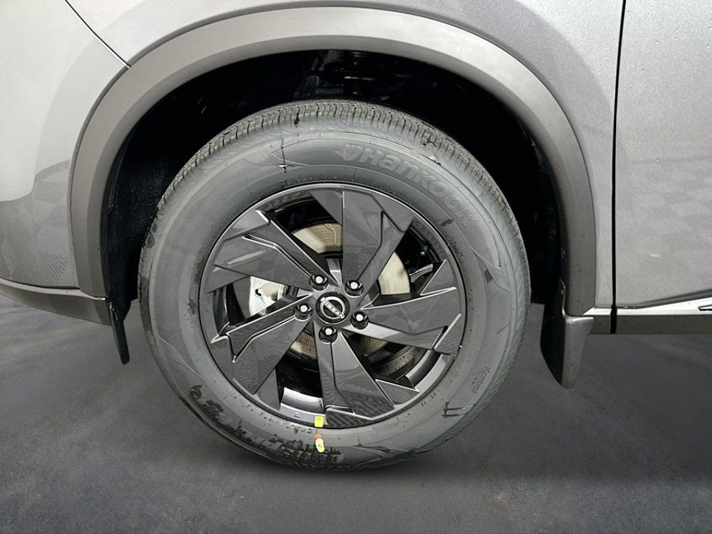 New 2026 Gun Metallic Nissan SV image 9