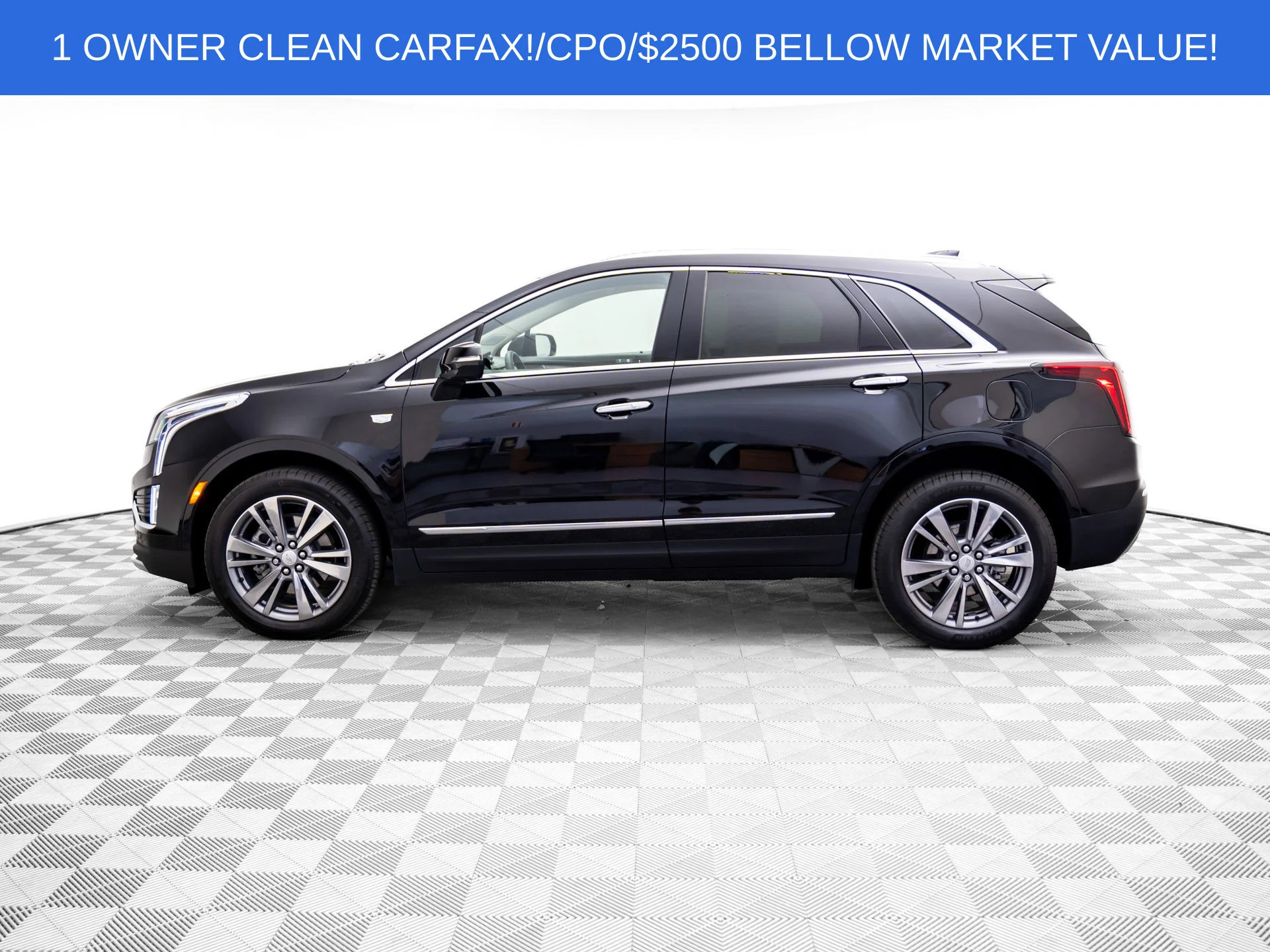 Used 2025 Black Cadillac Premium Luxury image 2