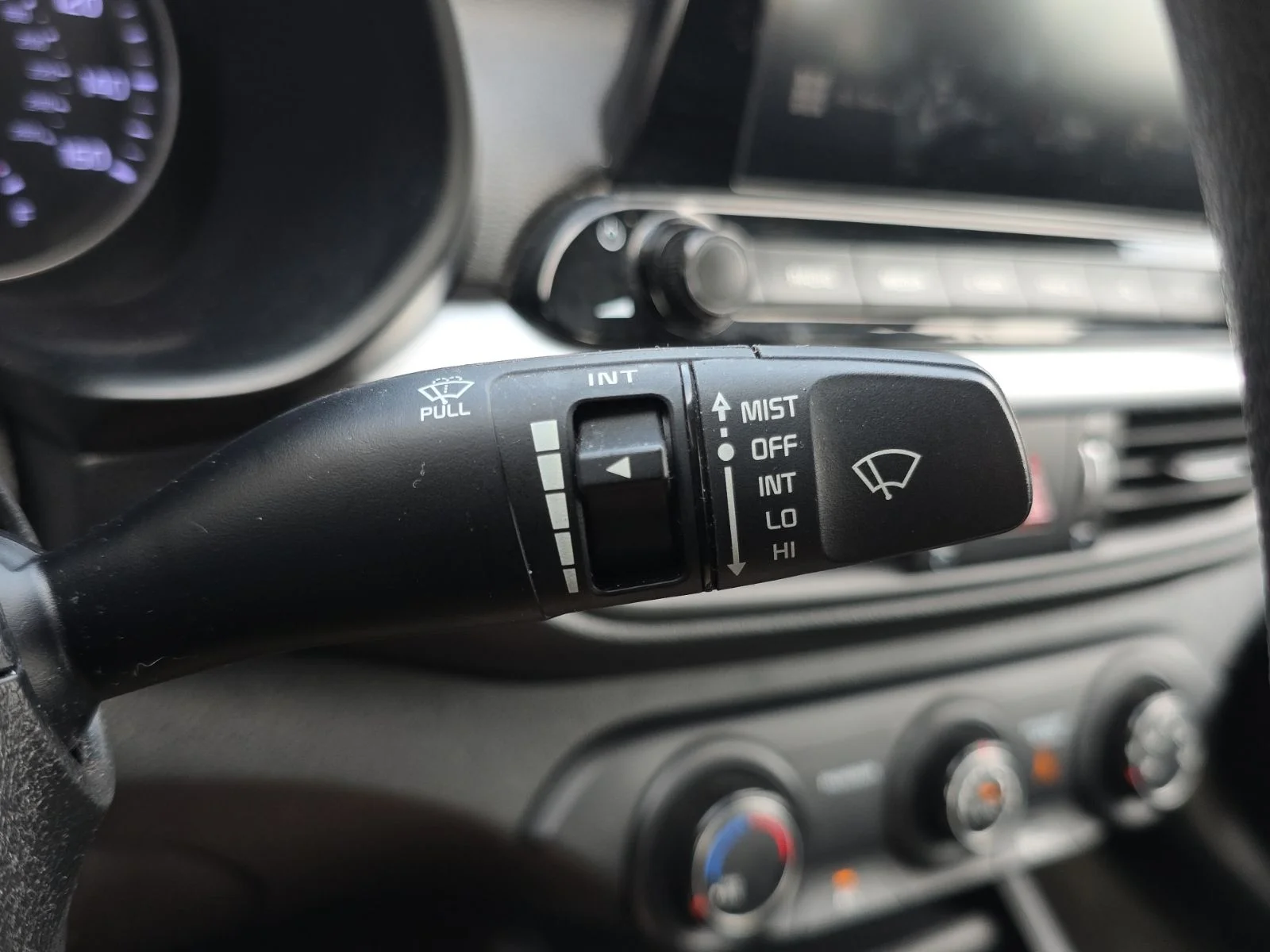 Used 2023 Gray Kia LXS image 35