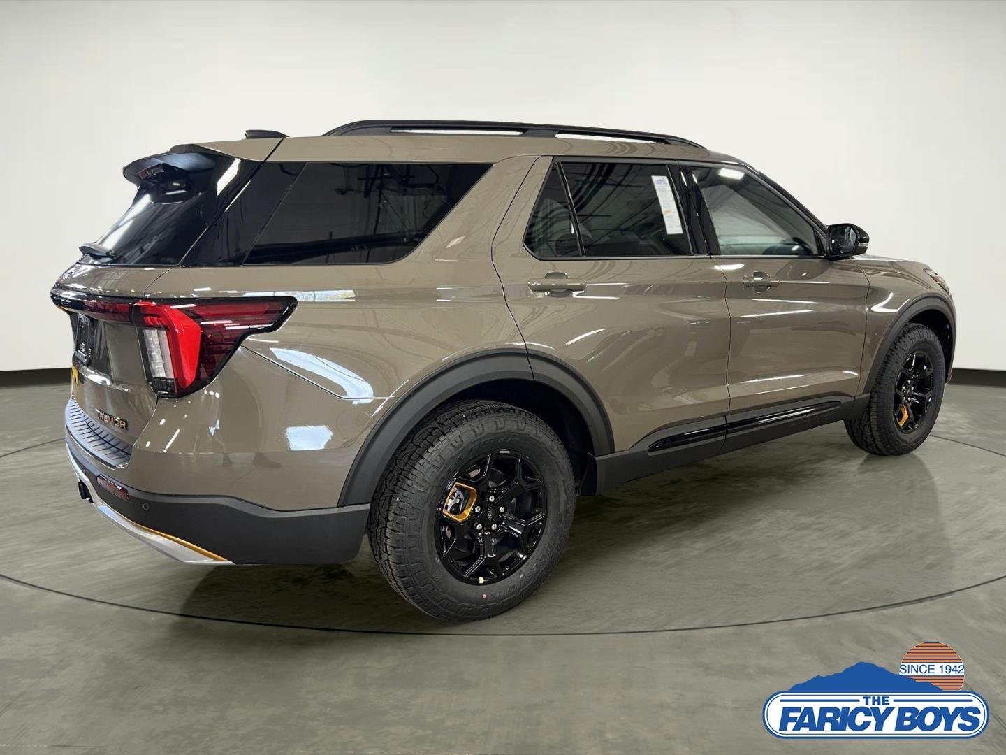 Used 2026 Marsh Gray Ford Tremor® image 4