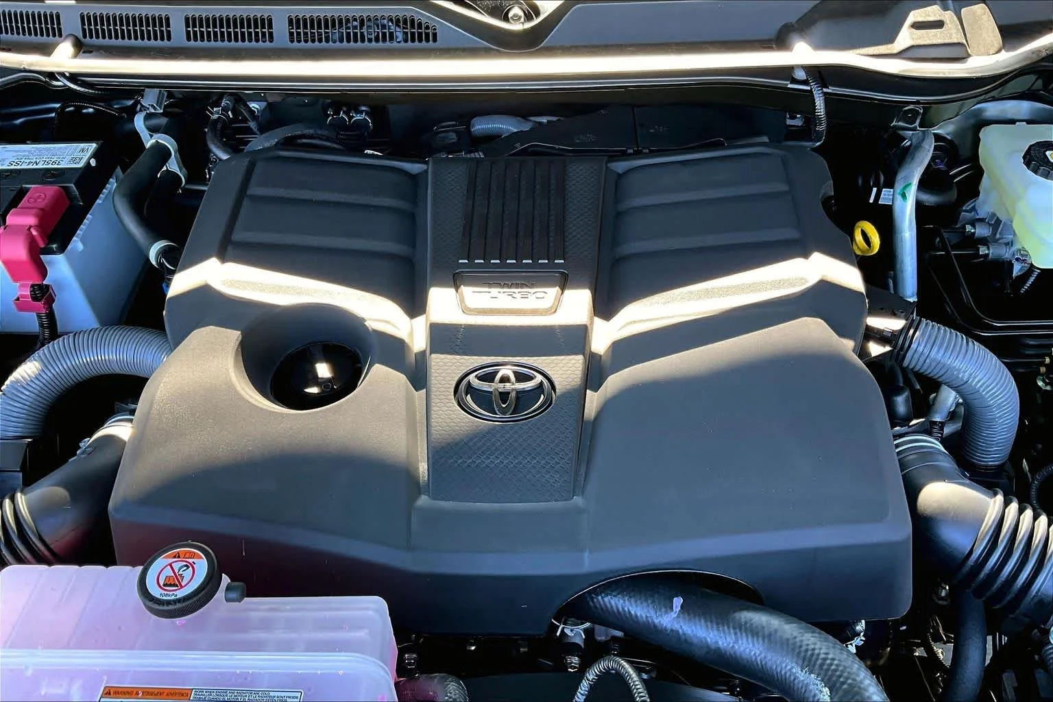 2026 Toyota Tundra 1794 Edition - Photo 17