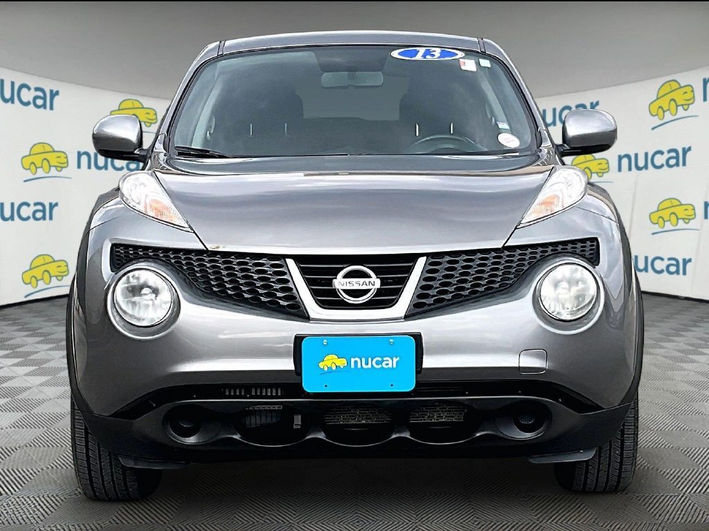 Used 2013 Gray Nissan SV image 2