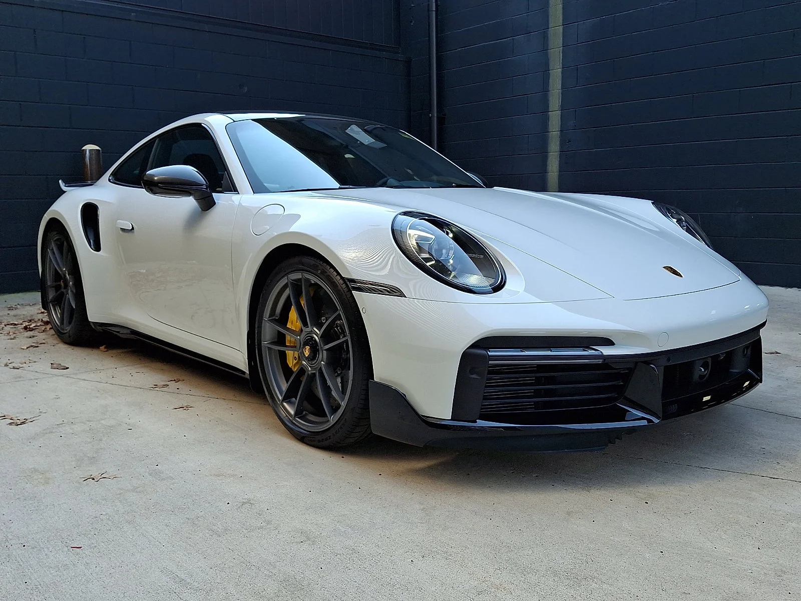 Used 2025 White   0Q Porsche Turbo S image 7