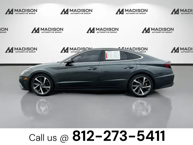 Used 2022 Gray Hyundai SEL Plus image 4