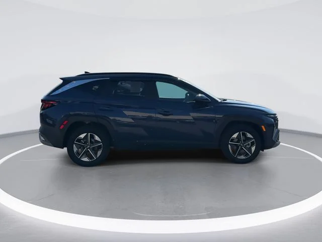 Used 2025 Blue Hyundai SEL image 8