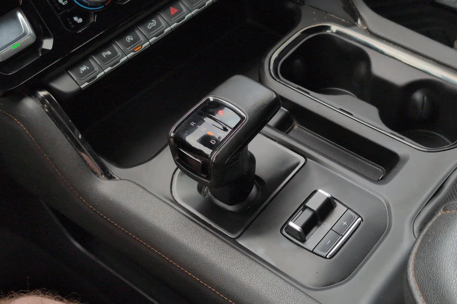 Used 2024 Thunderstorm Gray GMC AT4 image 22