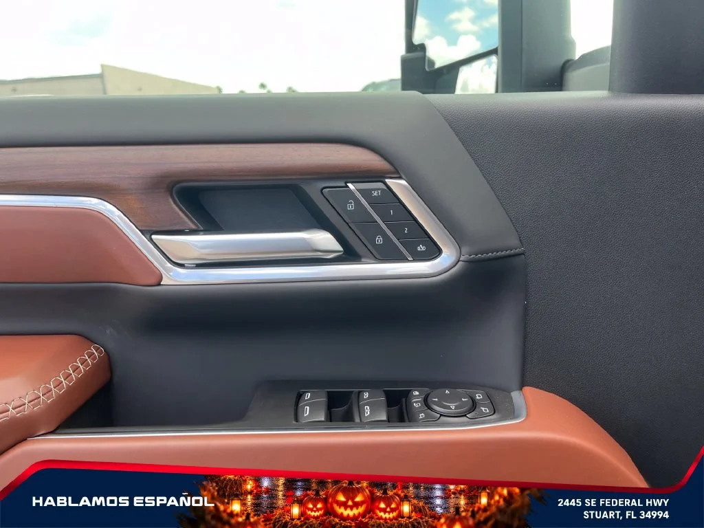 New 2026 Glacier White Tricoat GMC Denali Ultimate image 22