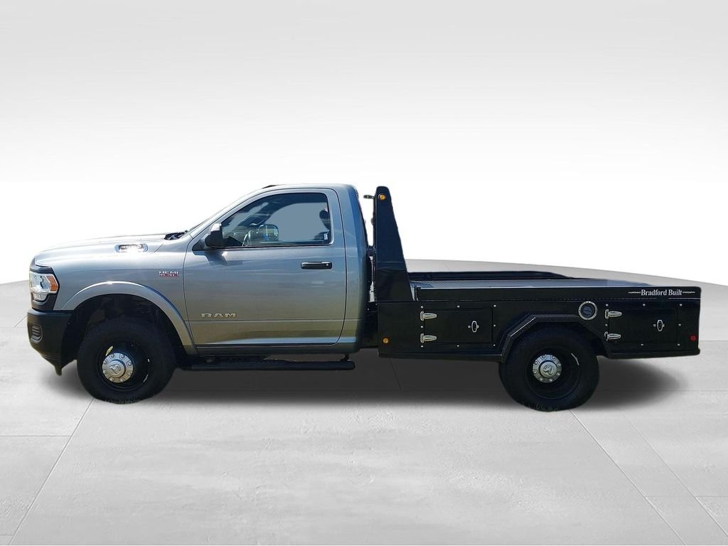 Used 2022 Silver Ram Tradesman image 2