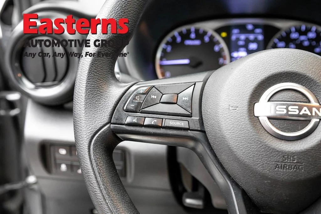 Used 2023 Gray Nissan S image 13