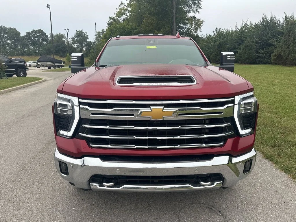 Used 2024 Red Chevrolet LTZ image 11