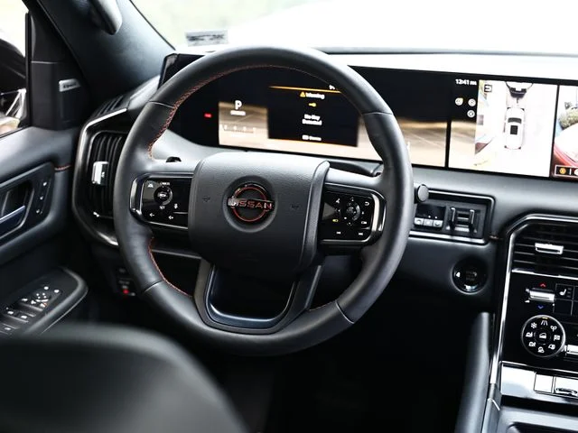 Used 2025 Aspen White/Super Black Nissan PRO-4X image 27