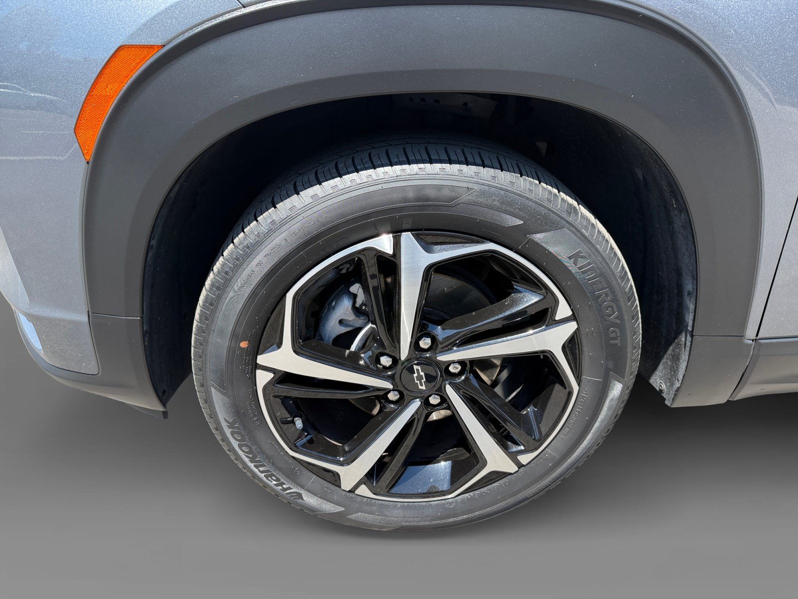 Used 2021 Steel Metallic Chevrolet RS image 9
