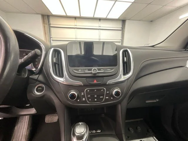 Used 2019 Silver Chevrolet Premier image 10