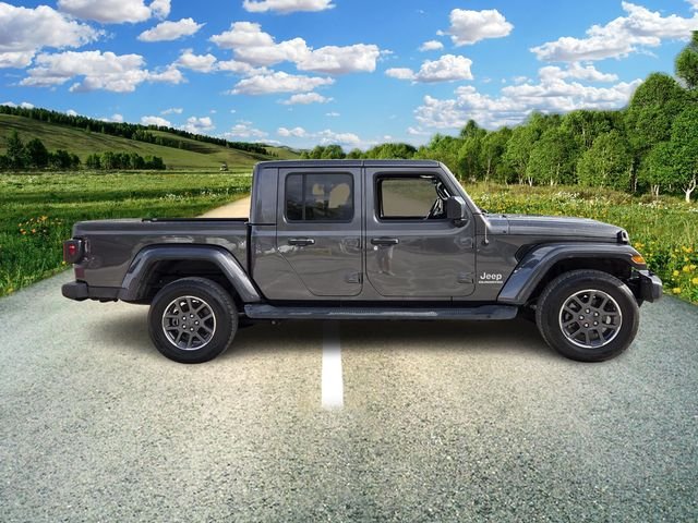 Certified Used 2020 Gray Jeep Overland image 7