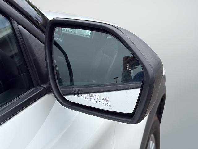 Used 2021 White Ford XLT image 9