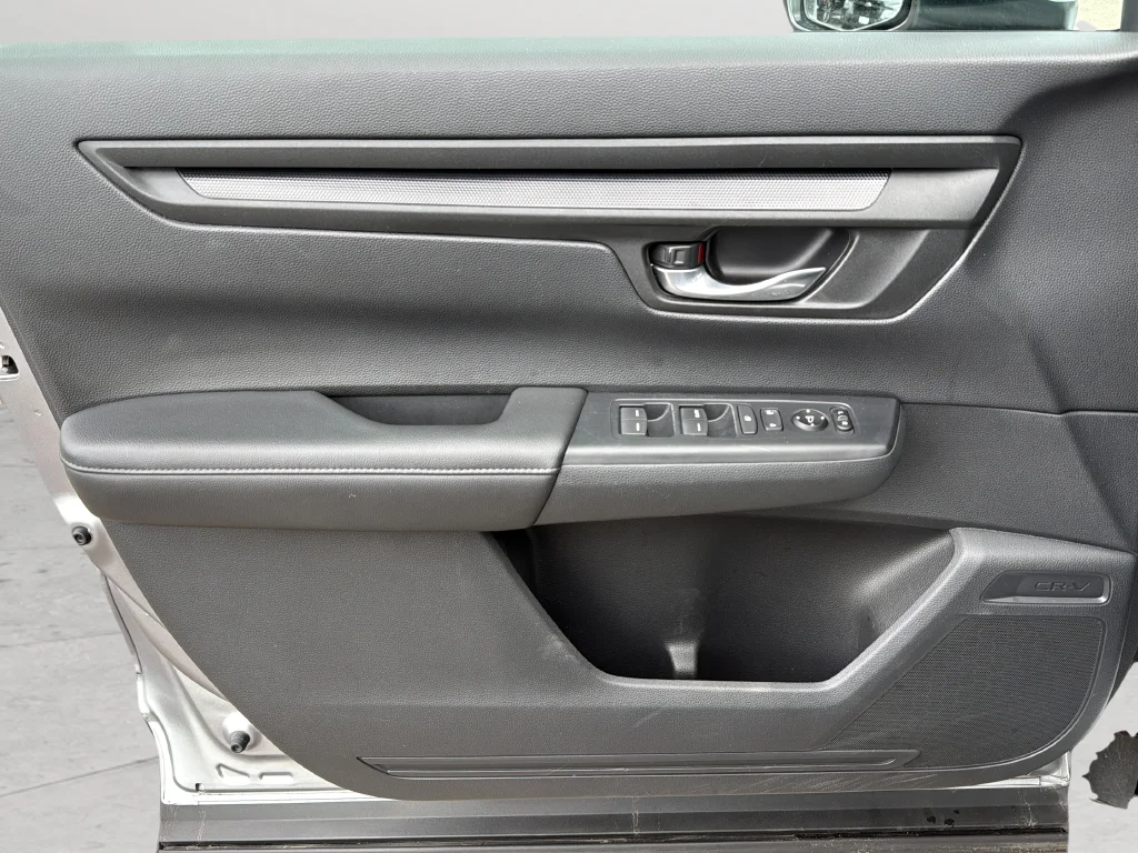 Used 2024  Honda LX image 24