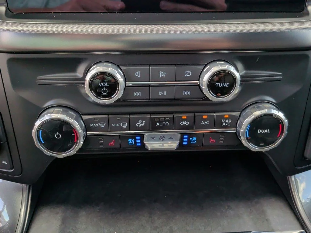 Used 2023 Gray Ford Tremor image 33