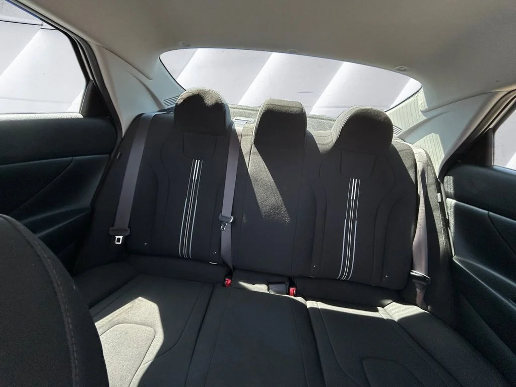 Used 2024 White Hyundai SEL image 18