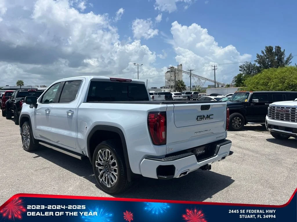 New 2026 Glacier White Tricoat GMC Denali Ultimate image 5