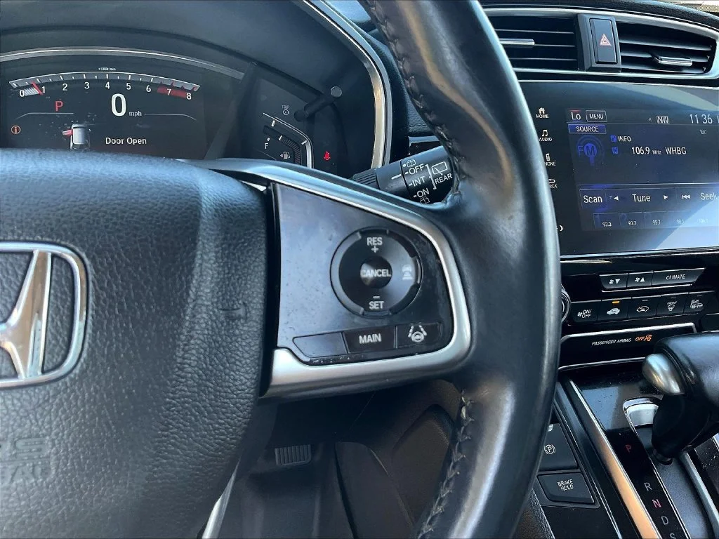Used 2017  Honda EX-L image 13