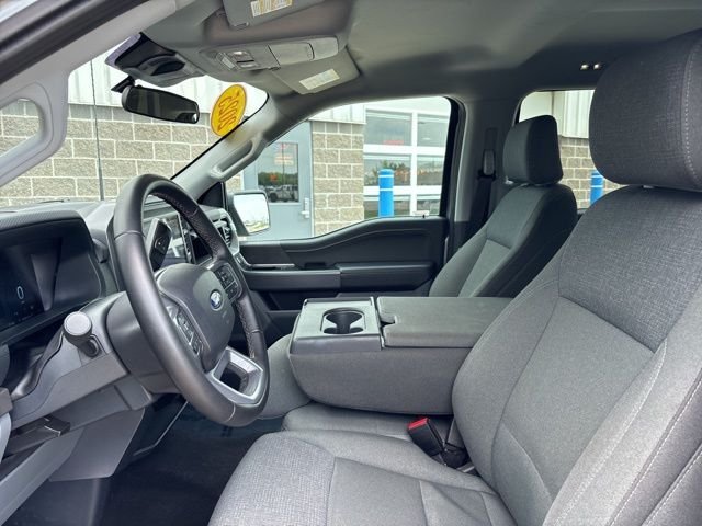 Used 2025 Silver Ford XLT image 14